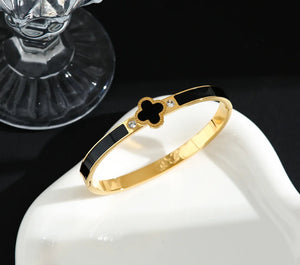 Gold Clover Bangle